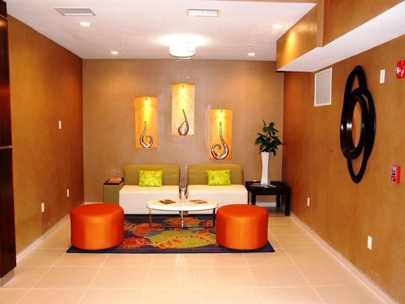 Holiday Inn Express & Suites St Louis Airport By Ihg Woodson Terrace Extérieur photo
