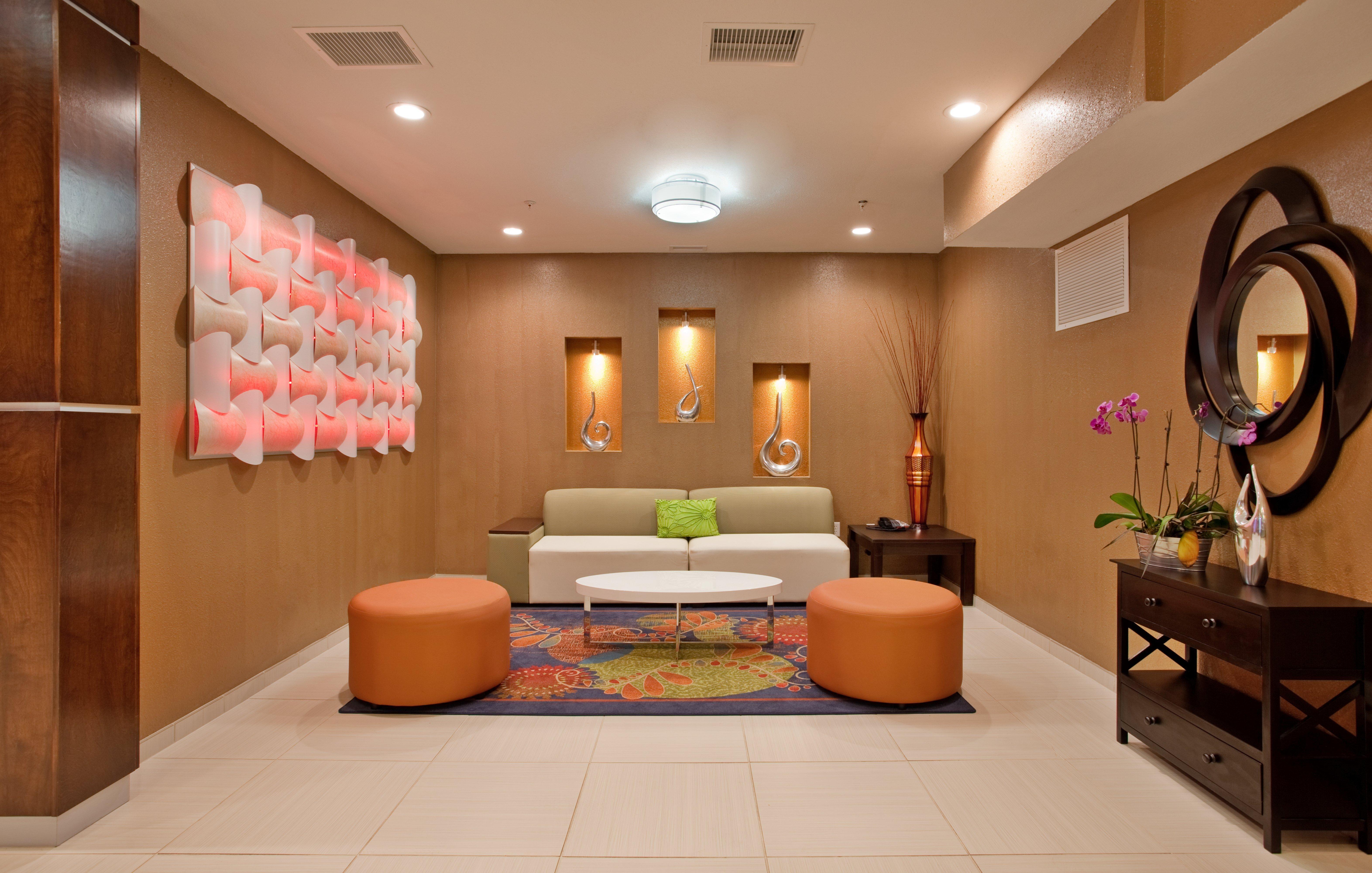 Holiday Inn Express & Suites St Louis Airport By Ihg Woodson Terrace Extérieur photo